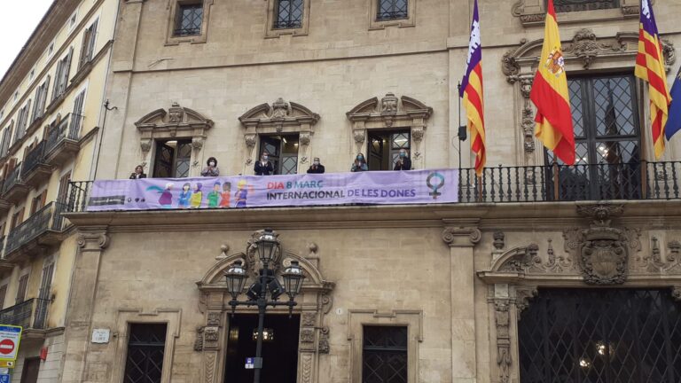Cort y el Consell celebran el Día Internacional de las Mujeres