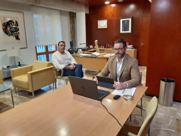 Reunión con el ministro Ábalos