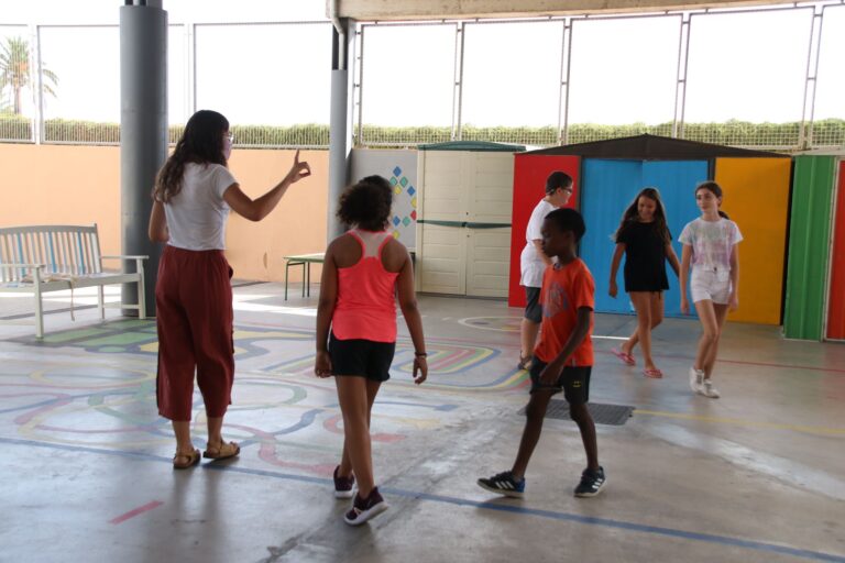 Talleres de danza, canto y teatro en las Escuelas de Verano