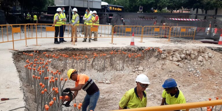 Continúan las obras del colector que reduce los vertidos al mar