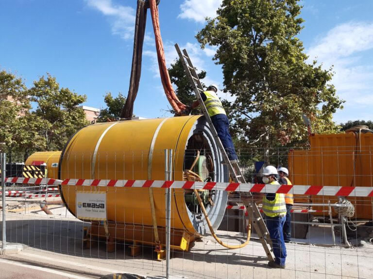 La tuneladora inicia los trabajos de perforación para el colector
