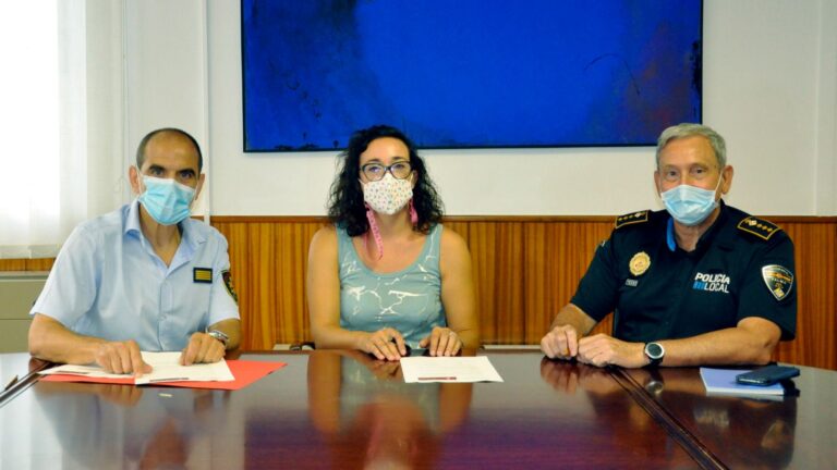 Bomberos de Palma y Policía Local firman protocolo de cooperación