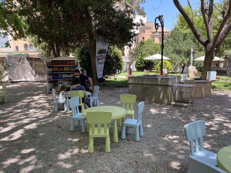 Vuelve la Bibliojardí en la Misericordia