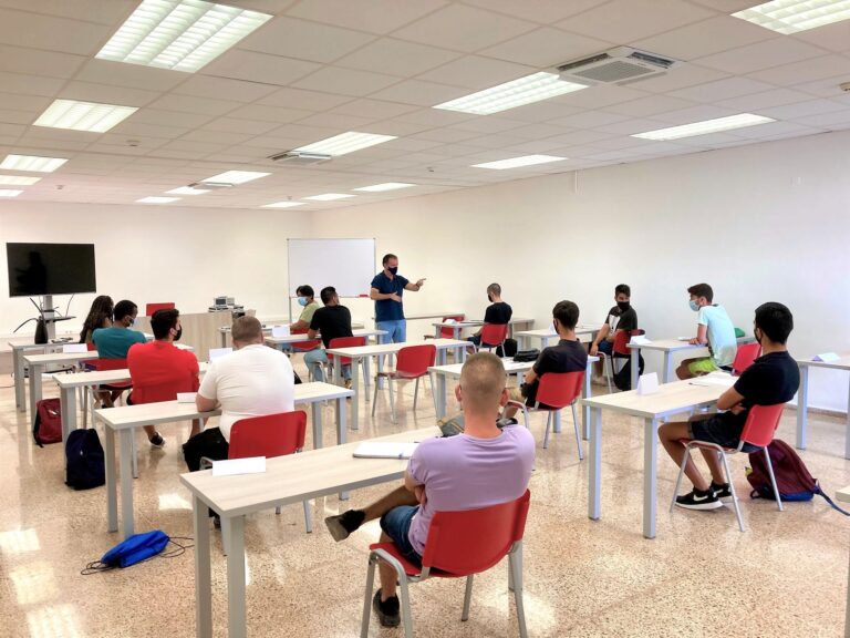 Nuevo Nivel 2 FP Dual para técnicos de mantenimiento de hoteles