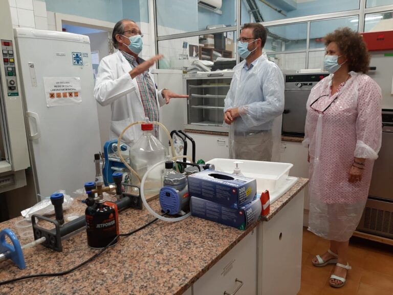 El laboratorio municipal se abre a las visitas escolares