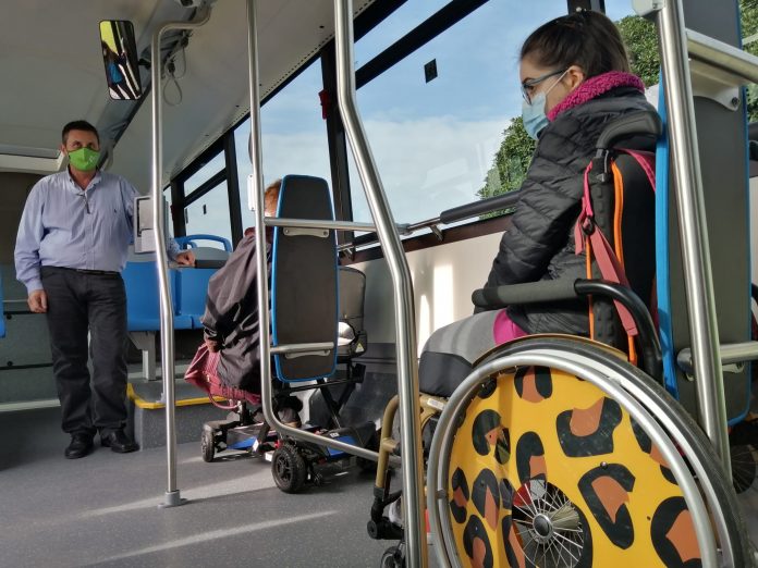 Taller para el fomento de la autonomía en el uso del transporte público