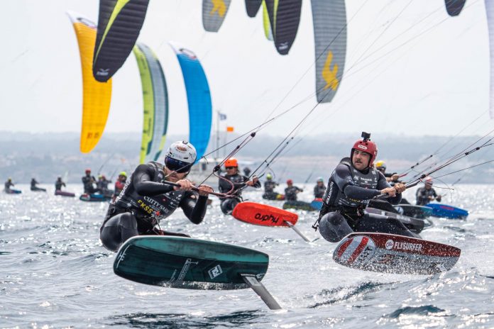 Recital de kitefoil en el Club Nàutic Arenal de la mano de la FKSS 2022