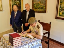 Donan 5 volúmenes del libro del General Weyler, “Mi mando en Cuba” a la COMGEBAL