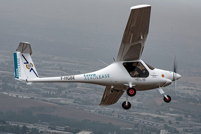 Llega la primera aeronave eléctrica al Aeroclub Barcelona-Sabadell