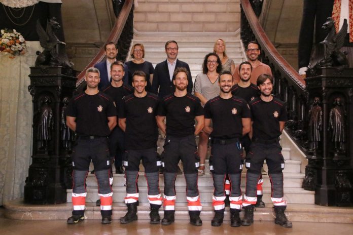 28 nuevos bomberos