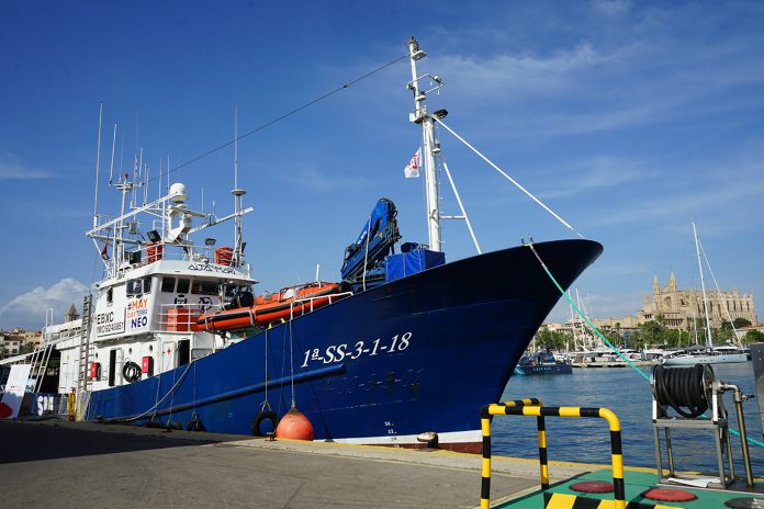 Salvamento Marítimo Humanitario visita el Puerto de Palma