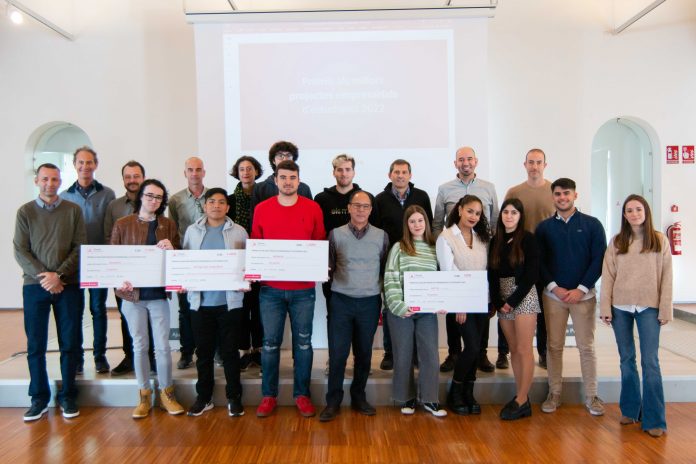 Primer premio para los alumnos de Sant Josep Obrer