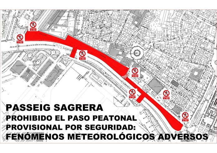 Paseo Sagrera cerrado por alerta naranja por fuertes vientos de la AEMET