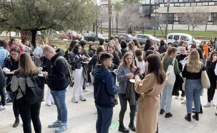 Bienvenida a los 231 alumnos de intercambio