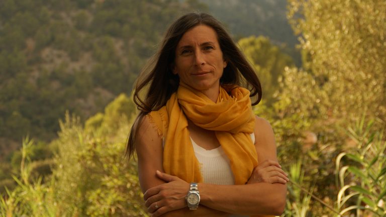 María Cordero Ruiz presenta la enfermera y el pastor