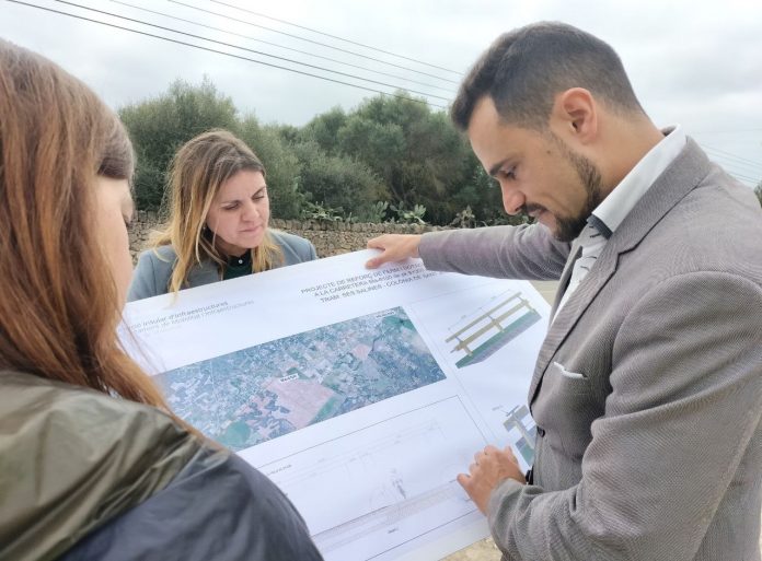 Inicio de las obras de mejora de la carretera de Ses Salines a la Colonia de Sant Jordi