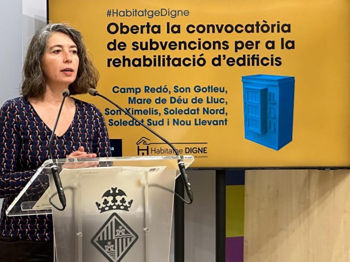 Se informa a los vecindarios de los 7 barrios de Palma con acceso a subvención