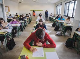 Estudiantes de 50 centros educativos de diferentes CCAA participan en la prueba piloto de acceso a la universidad