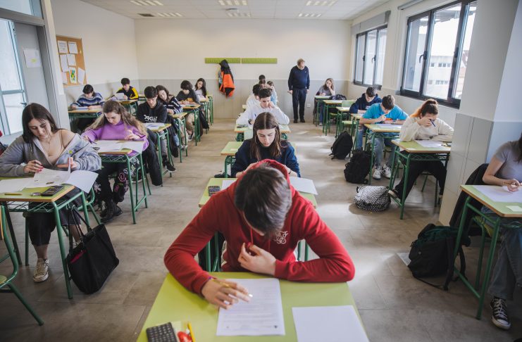 Estudiantes de 50 centros educativos de diferentes CCAA participan en la prueba piloto de acceso a la universidad