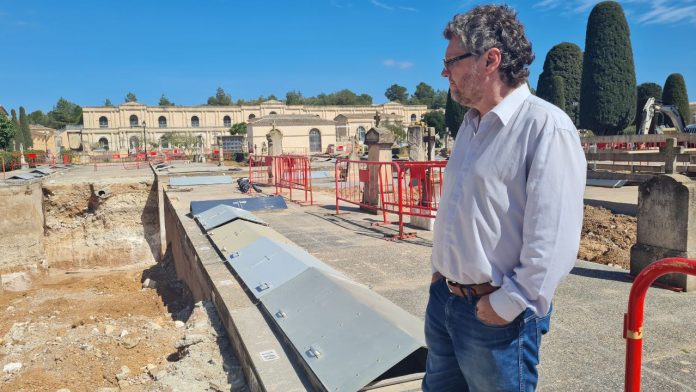 Fabián Salvioli visita los trabajos de exhumaciones