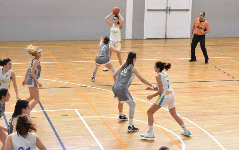 El Muchas Cristales Port Management – CB Andratx da un golpe de mando importante en la Lliga Escribano femenina