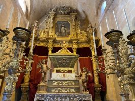 Primer estudio sobre las casas santas de Mallorca