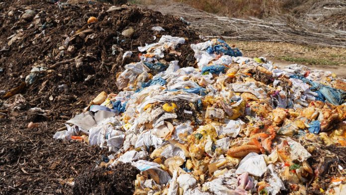Medi Ambient pone a disposición de consells y municipios 6,2 millones de euros de fondos NextGenerationEU para mejorar la gestión de los residuos