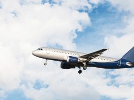 El 56% de las aerolíneas aseguran que los españoles están dispuestos a pagar más por viajar este 2023
