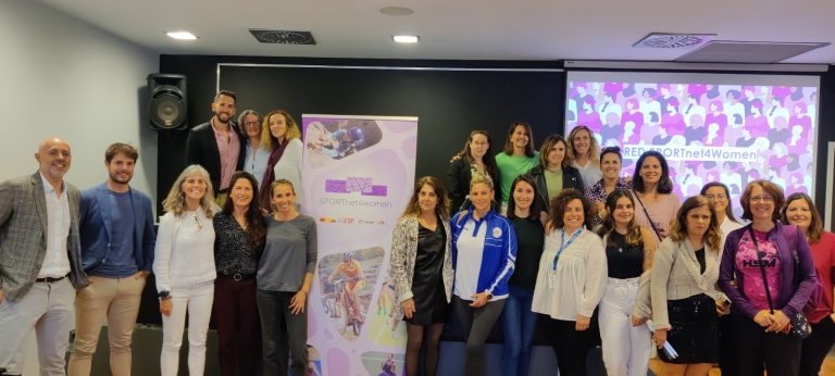 <strong><strong>Una treintena de mujeres directivas o gestoras en el ámbito del deporte balear participan en el programa Red de Líderes</strong></strong>