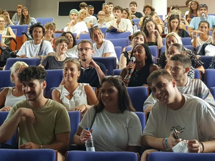 El 10% de alumnos de máster y el 26,5% de los de doctorado en la UIB son extranjeros