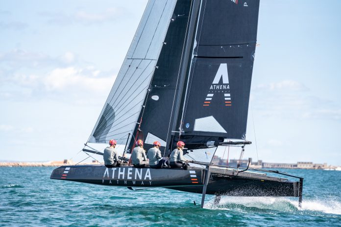 El equipo INEOS Britannia prolongará su estancia en Mallorca para preparar la Copa América de vela