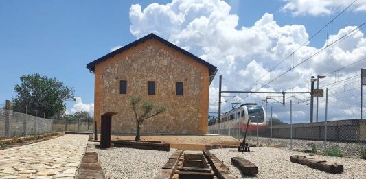 SFM dispone ya de un nuevo almacén en la estación del Enllaç