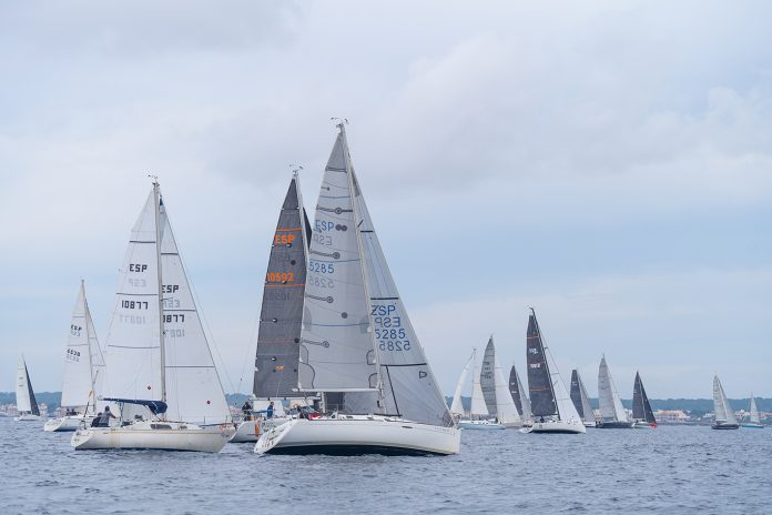 Finalmente, S’Indio III (CNR) se ha proclamado vencedor de la prueba, seguido de Kyo V (CMSAP) y Encís (CNR) cerrando el podio. A continuación se han situado Huayra (CNA) y Cartujano (CN S’Estanyol).