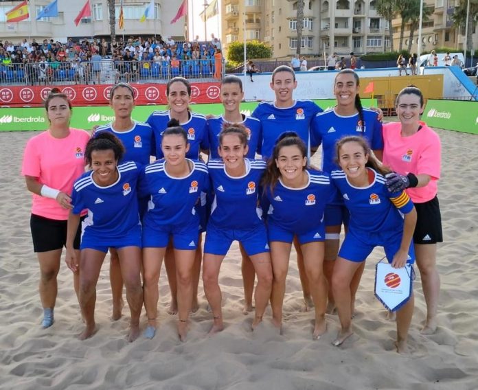 La absoluta balear, subcampeona de España de fútbol playa