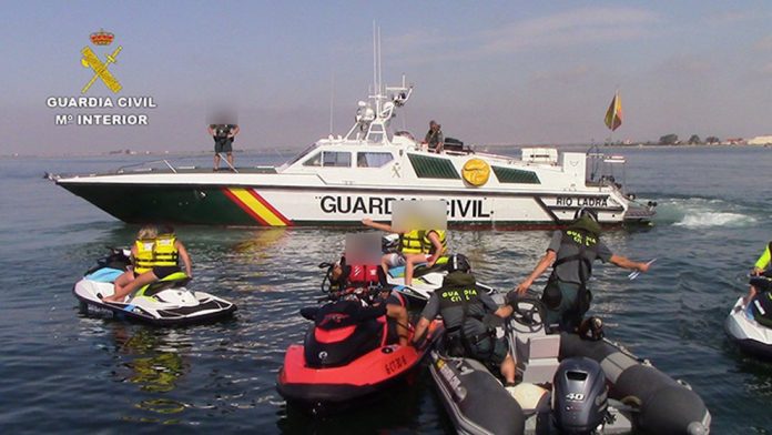 Guardia Civil despliega una campaña de control e inspección a los chárteres náuticos en colaboración con el Govern