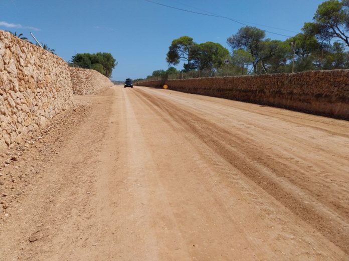 La carretera de ses Salines a la Colònia de Sant Jordi se abrirá al tráfico en septiembre