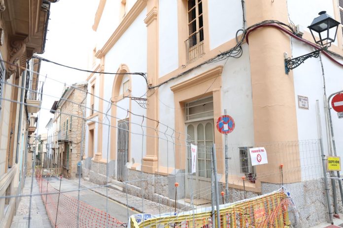 reconstrucción del teatro Defensora de Sóller