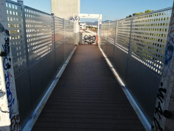 SFM reabre la pasarela para peatones de la estación de Son Cladera Es Vivero
