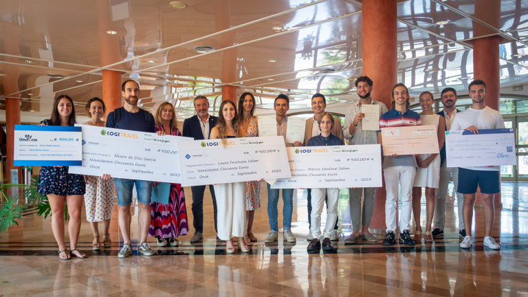 La Facultad de Turismo de la UIB entrega los premios a los mejores estudiantes