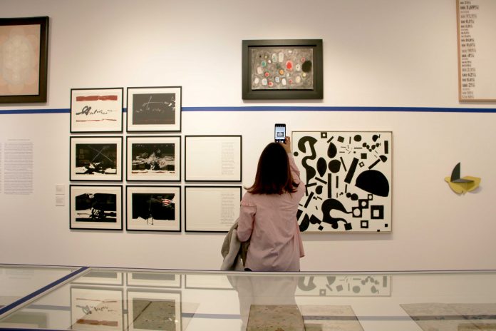 Es Baluard Museu incorpora guías de lectura fácil en las exposiciones de colección