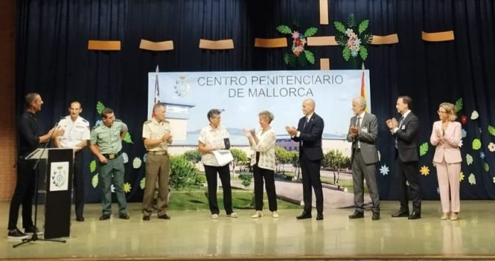 El Centro Penitenciario de Mallorca entrega sus condecoraciones con motivo de la fiesta de la Merced