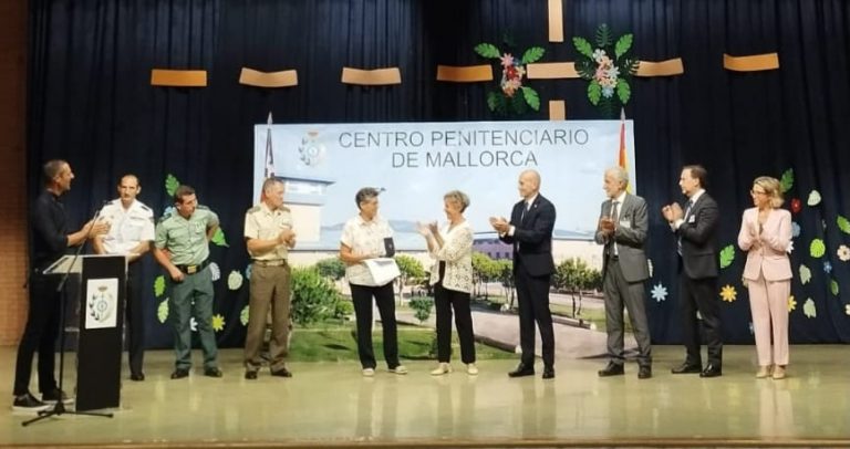 El Centro Penitenciario de Mallorca entrega sus condecoraciones con motivo de la fiesta de la Merced
