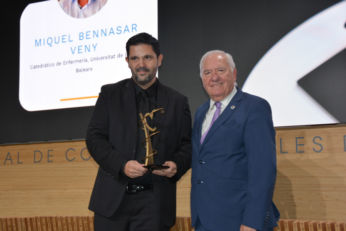El doctor Miquel Bennàsar ha sido galardonado con el Premio Nacional de Enfermería