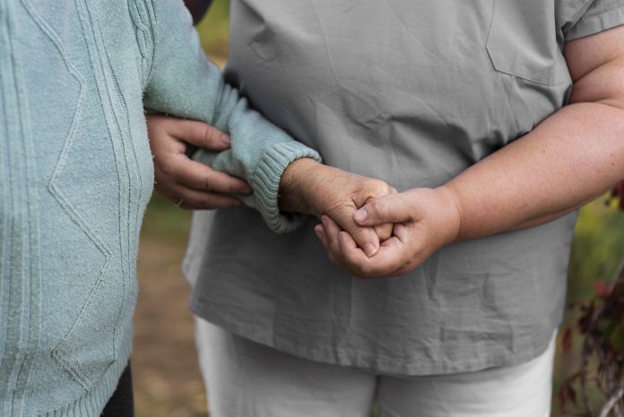 La Conselleria de Familias y Asuntos Sociales atiende a 20.936 mayores de 65 o más años con grado de dependencia