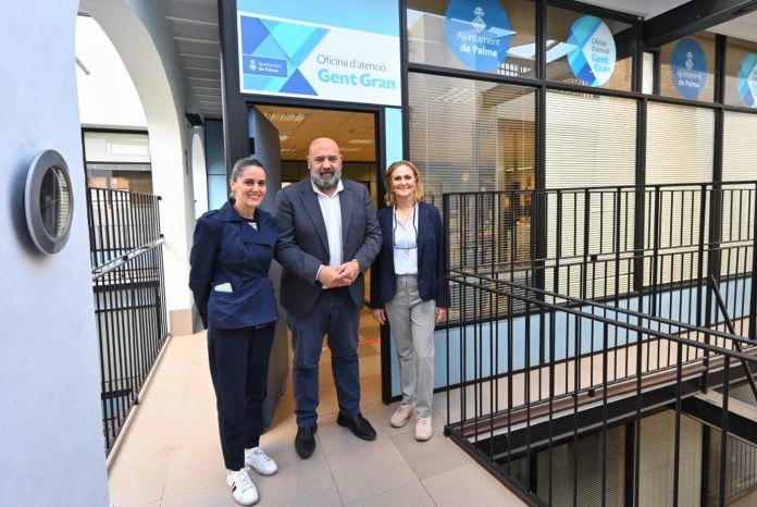 inaugura la Oficina de Gent Gran destinada a la atención integral a las personas mayores