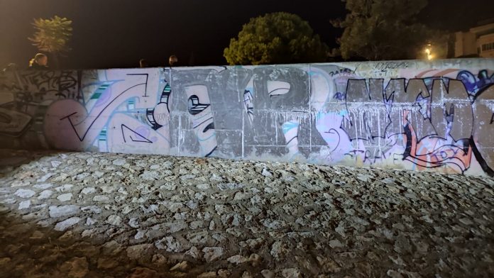 Denunciados cuatro grafiteros por realizar pintadas en el torrente del Parc de sa Riera