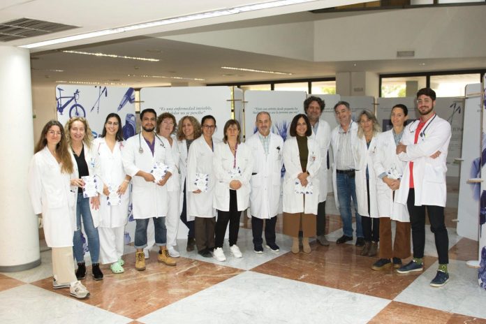 EL Hospital Universitario Son Llàtzer acoge una exposición para concienciar sobre las enfermedades reumáticas