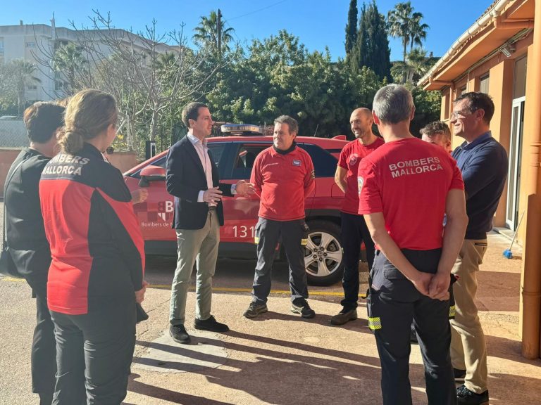 Especial felicitación navideños a los Bombers de Mallorca