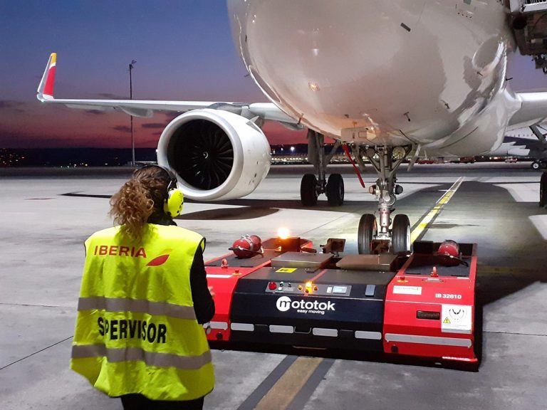 aena pone en marcha la firma de los contratos de las nuevas licencias de handling en baleares