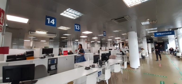 Urbanisme elimina la cita previa a partir del próximo lunes, día 15 de enero, y ofrece atención preferente a los mayores de 65 años